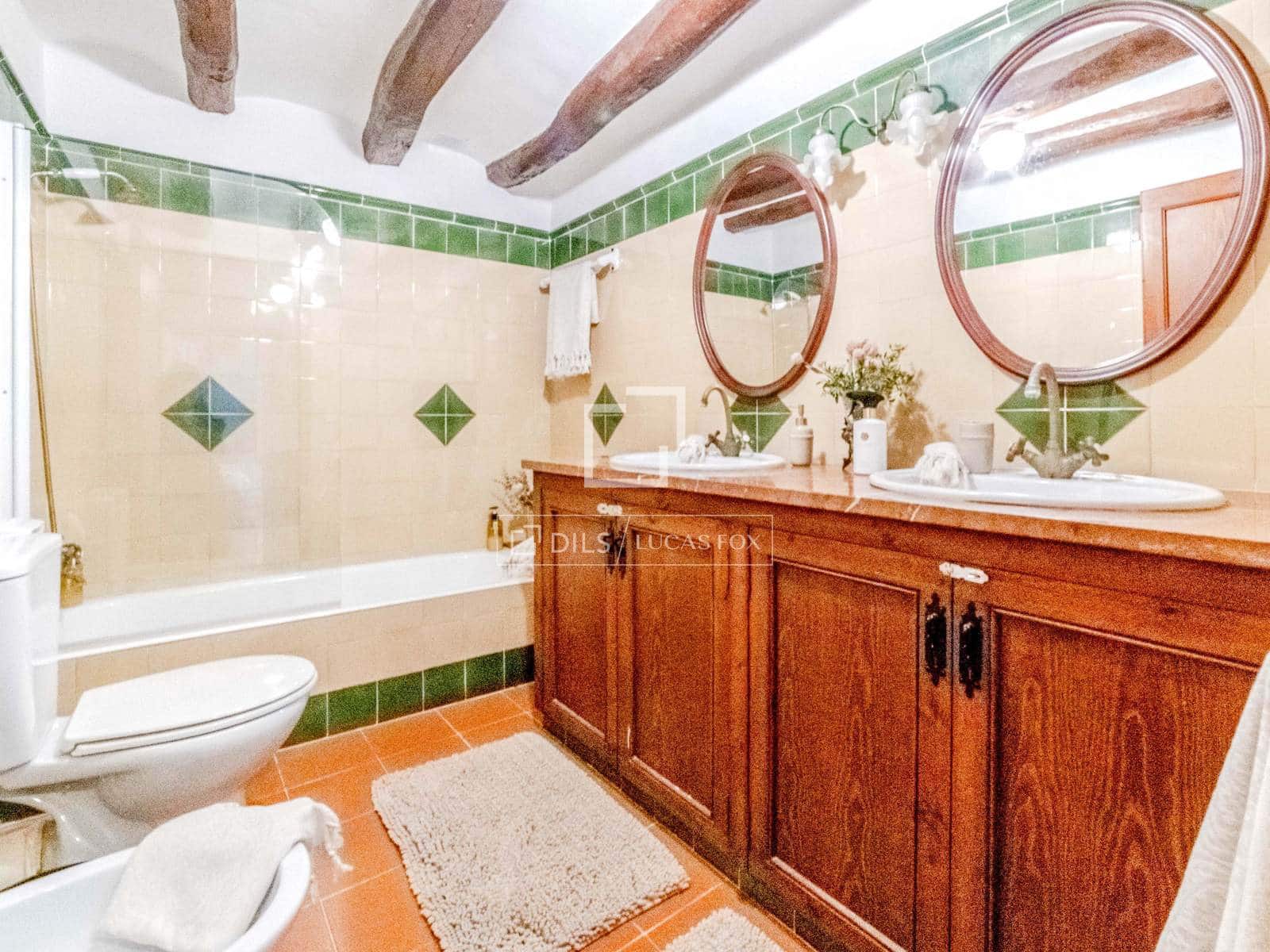 8 chambre Finca/Maison de Campagne à vendre à Castellvi de la Marca avec piscine garage - 995 000 € (Ref: 9787550)