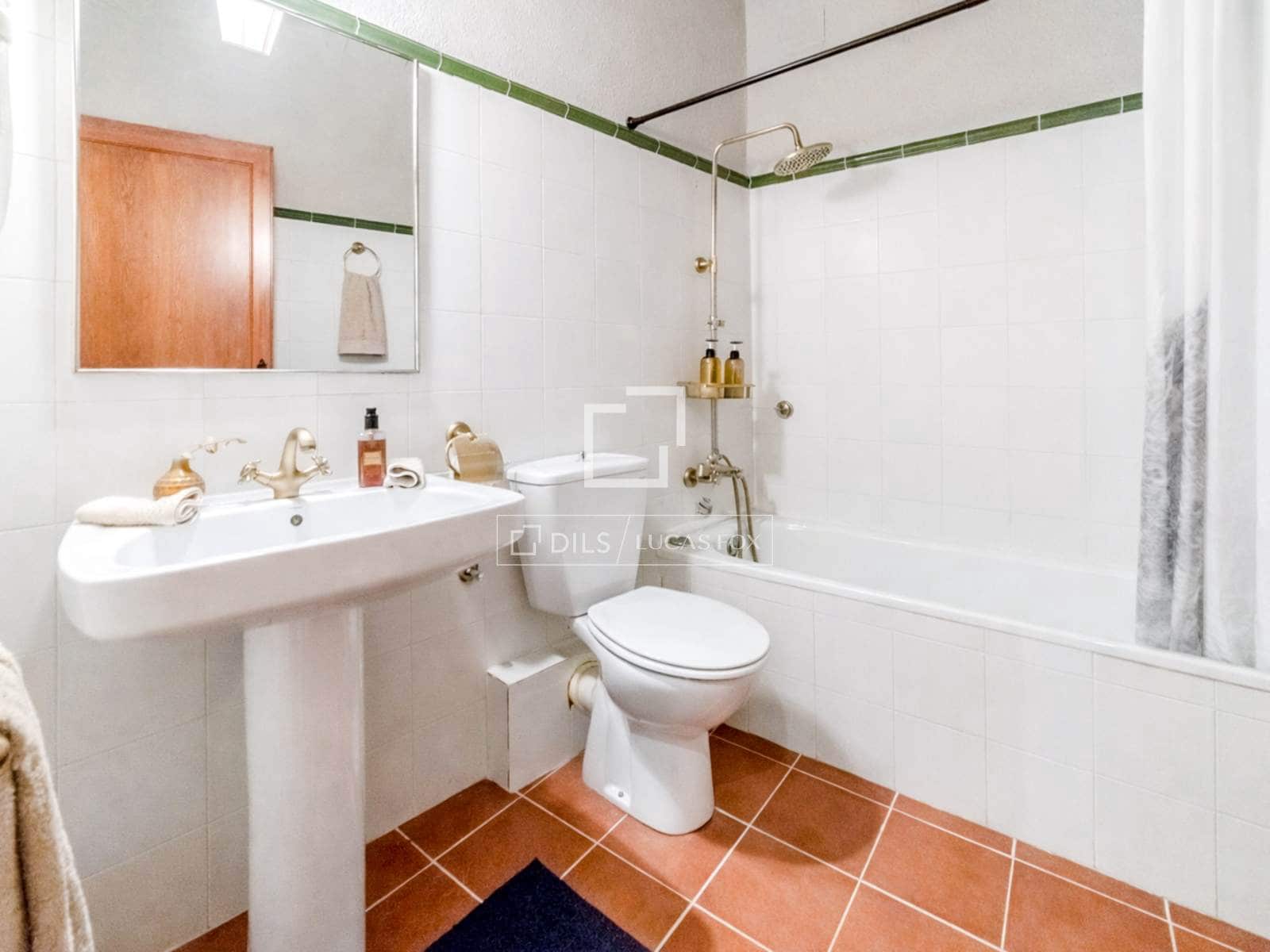 8 chambre Finca/Maison de Campagne à vendre à Castellvi de la Marca avec piscine garage - 995 000 € (Ref: 9787550)