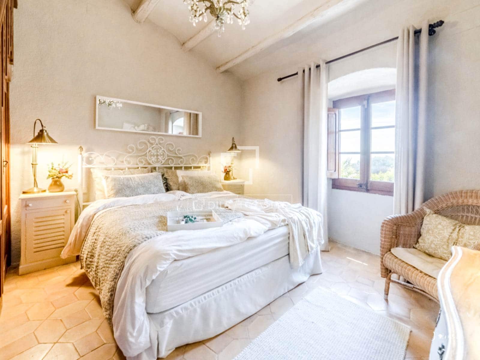 8 chambre Finca/Maison de Campagne à vendre à Castellvi de la Marca avec piscine garage - 995 000 € (Ref: 9787550)