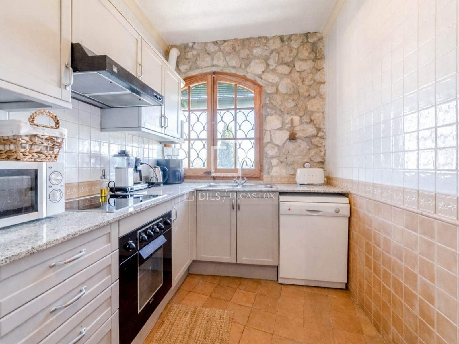 8 chambre Finca/Maison de Campagne à vendre à Castellvi de la Marca avec piscine garage - 995 000 € (Ref: 9787550)