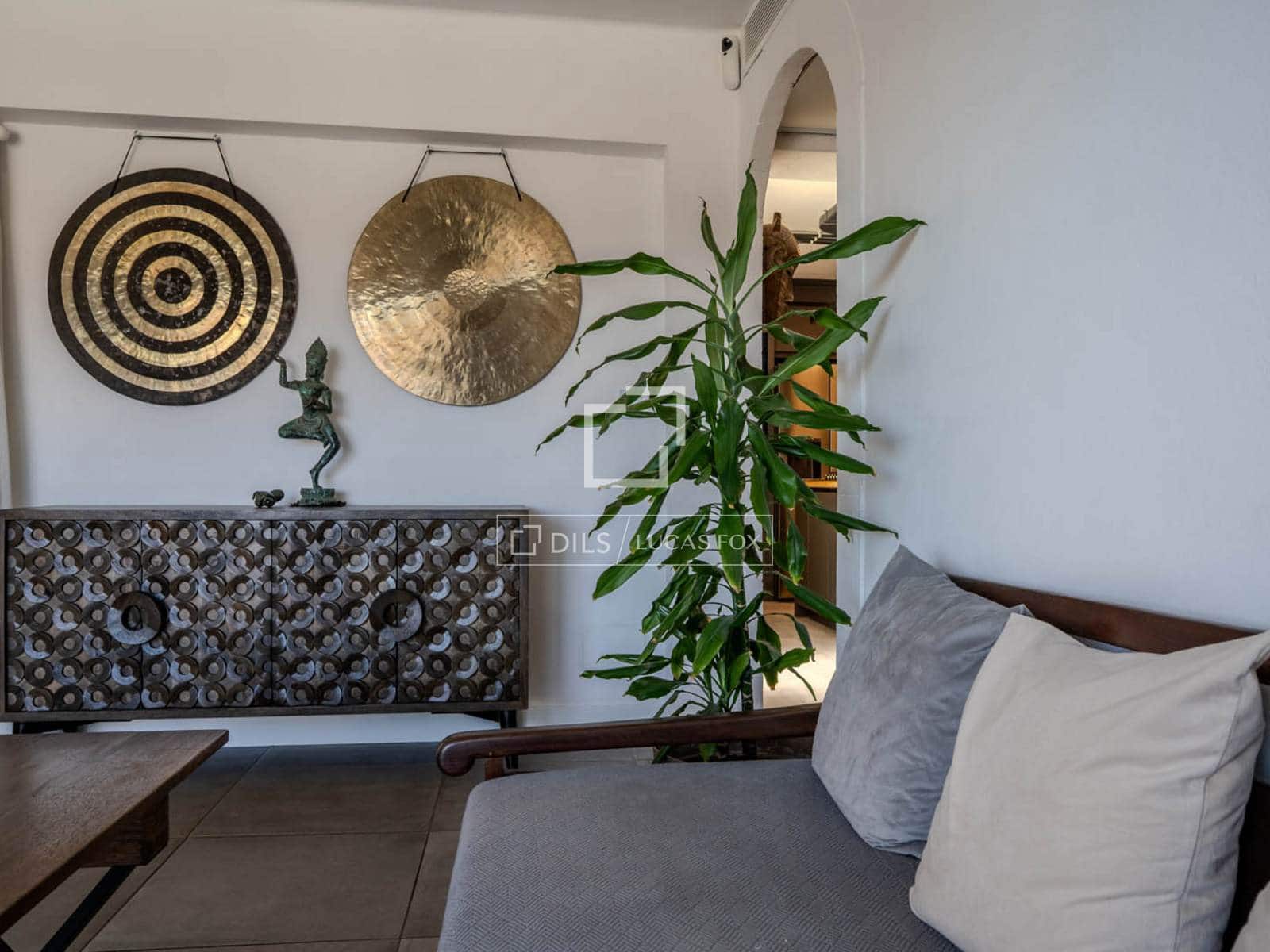 2 bedroom Apartment for sale in Palma de Mallorca with pool - € 560,000 (Ref: 9787661)