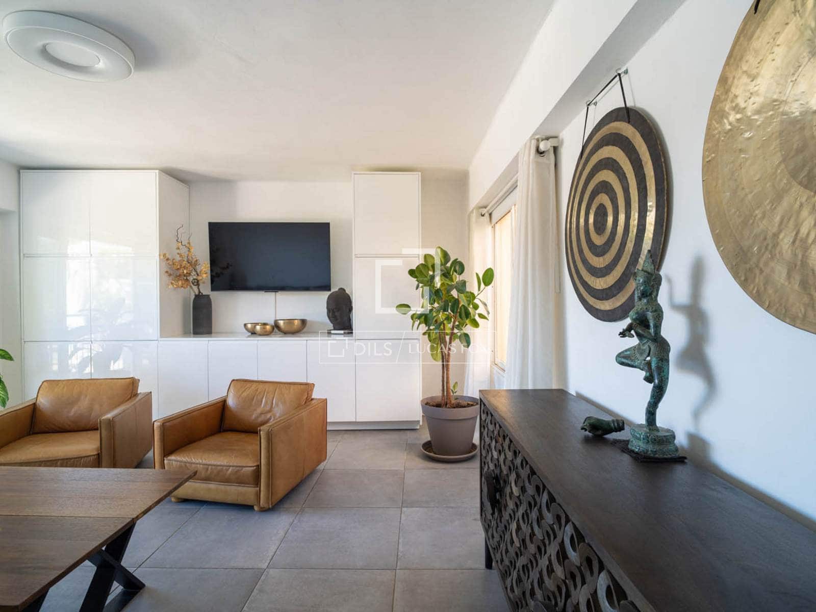 2 bedroom Apartment for sale in Palma de Mallorca with pool - € 560,000 (Ref: 9787661)