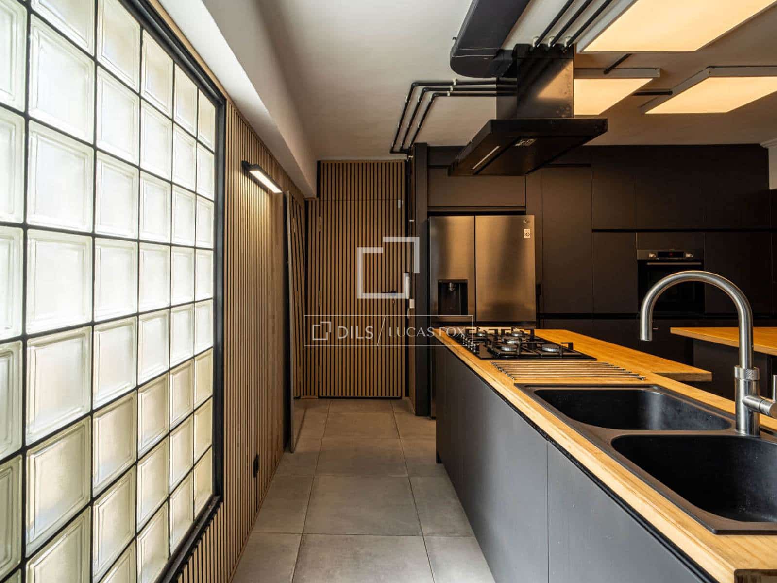 2 bedroom Apartment for sale in Palma de Mallorca with pool - € 560,000 (Ref: 9787661)