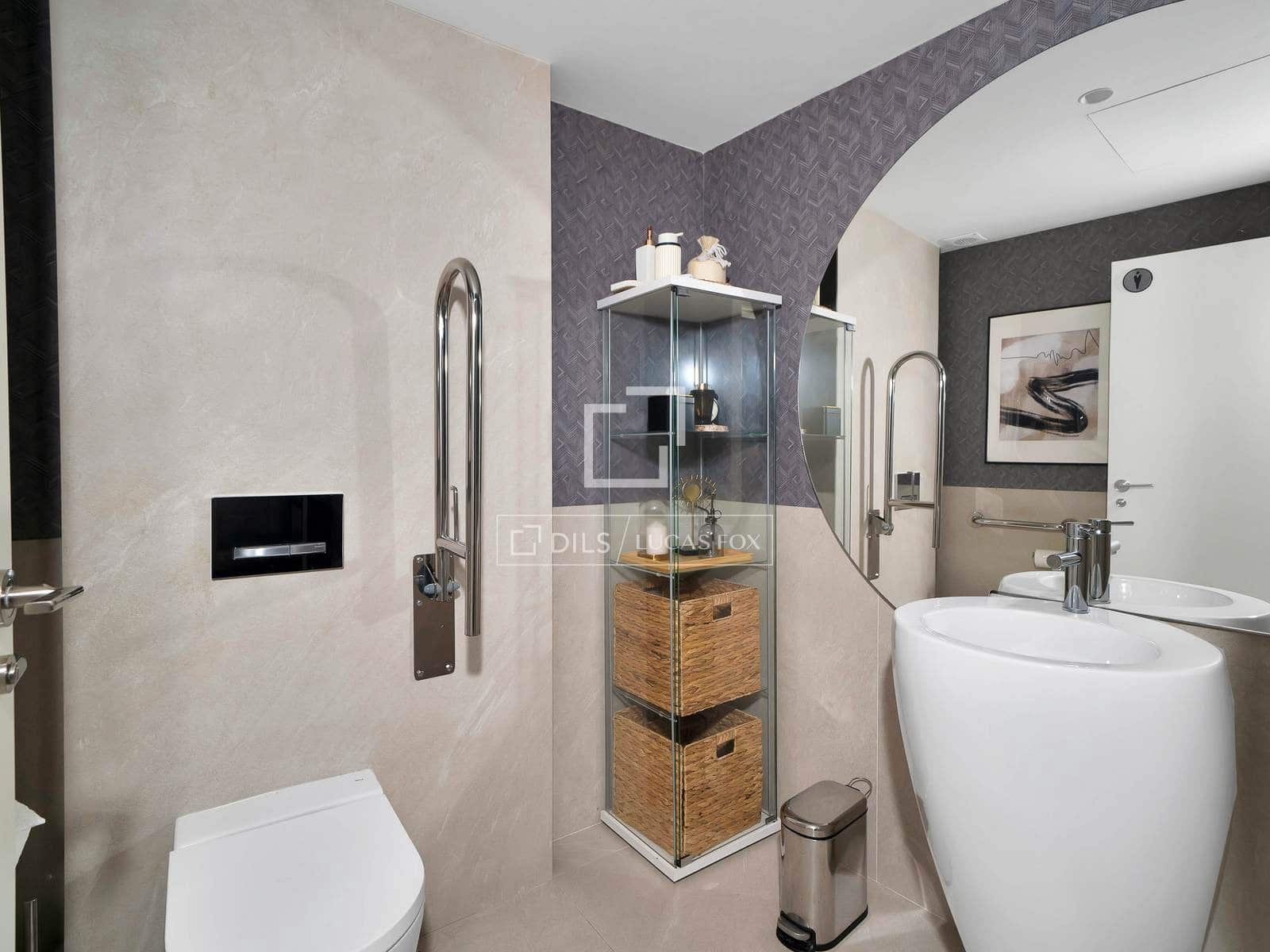 2 soverom Kommersiell til salgs i Marbella - € 1 200 000 (Ref: 9787864)