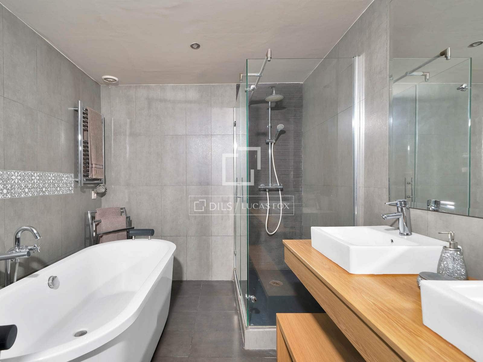 2 soverom Kommersiell til salgs i Marbella - € 1 200 000 (Ref: 9787864)