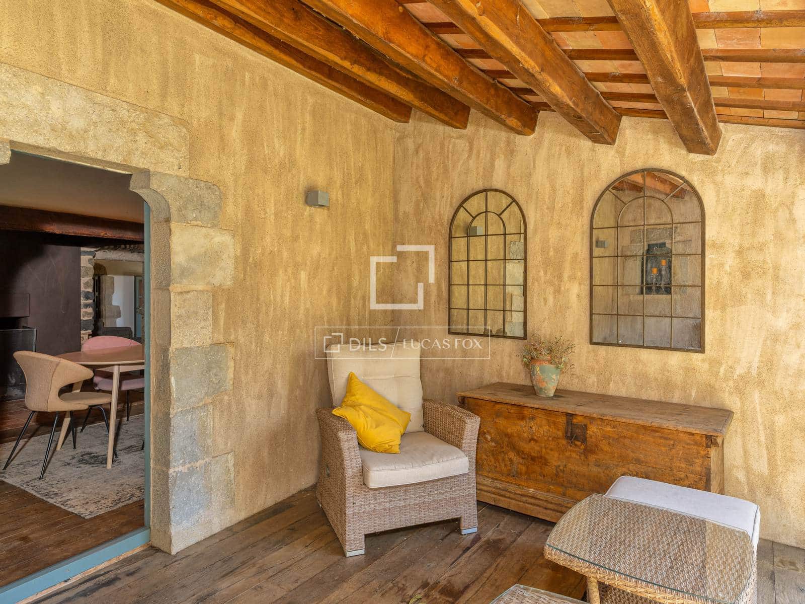 6 bedroom Finca/Country House for sale in Sant Marti de Llemena with pool - € 1,845,000 (Ref: 9788069)