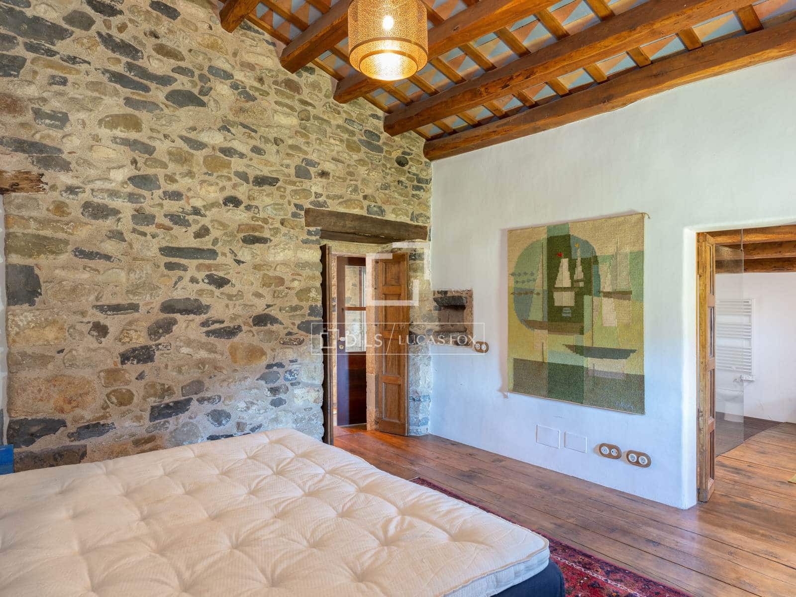 6 bedroom Finca/Country House for sale in Sant Marti de Llemena with pool - € 1,845,000 (Ref: 9788069)