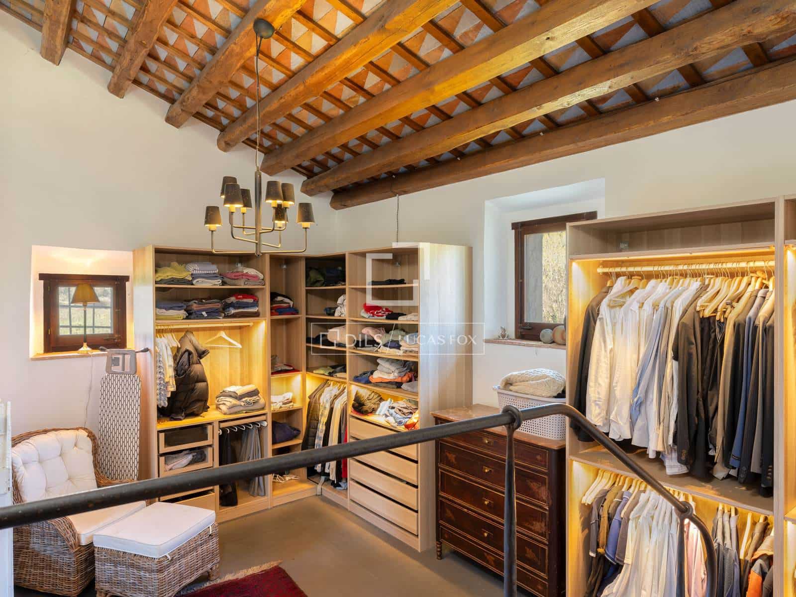 6 bedroom Finca/Country House for sale in Sant Marti de Llemena with pool - € 1,845,000 (Ref: 9788069)