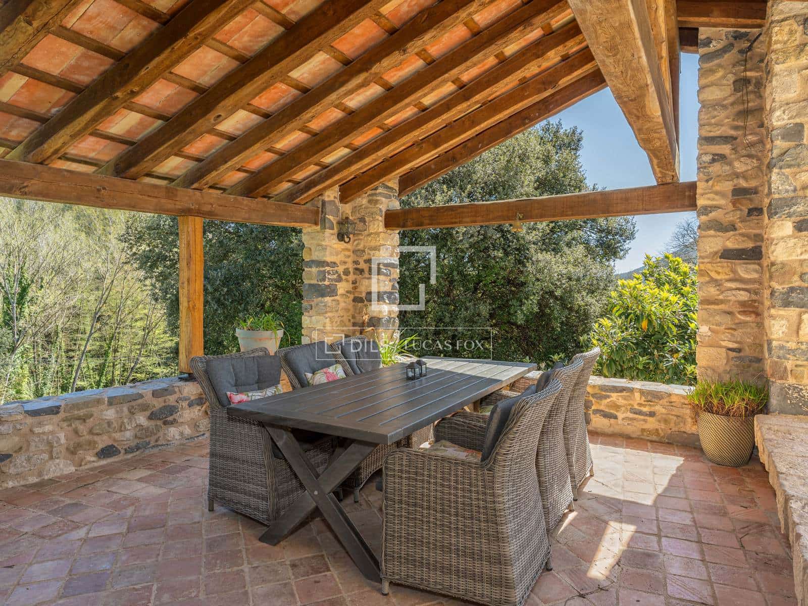 6 bedroom Finca/Country House for sale in Sant Marti de Llemena with pool - € 1,845,000 (Ref: 9788069)