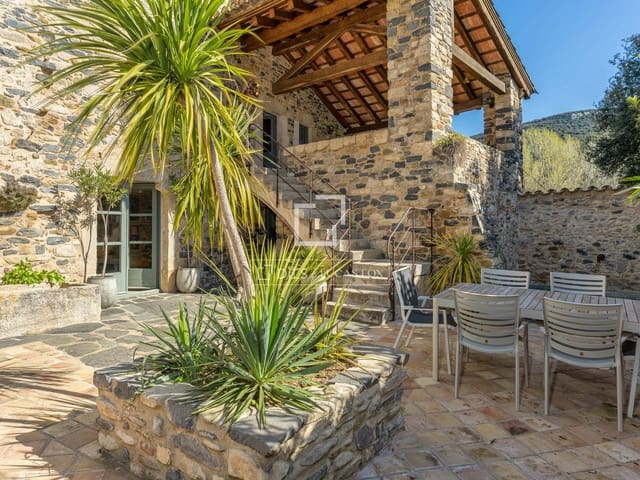 6 makuuhuone Maalaistalo myytävänä paikassa Sant Martí de Llémena mukana uima-altaan - 1 845 000 € (Ref: 9788069)