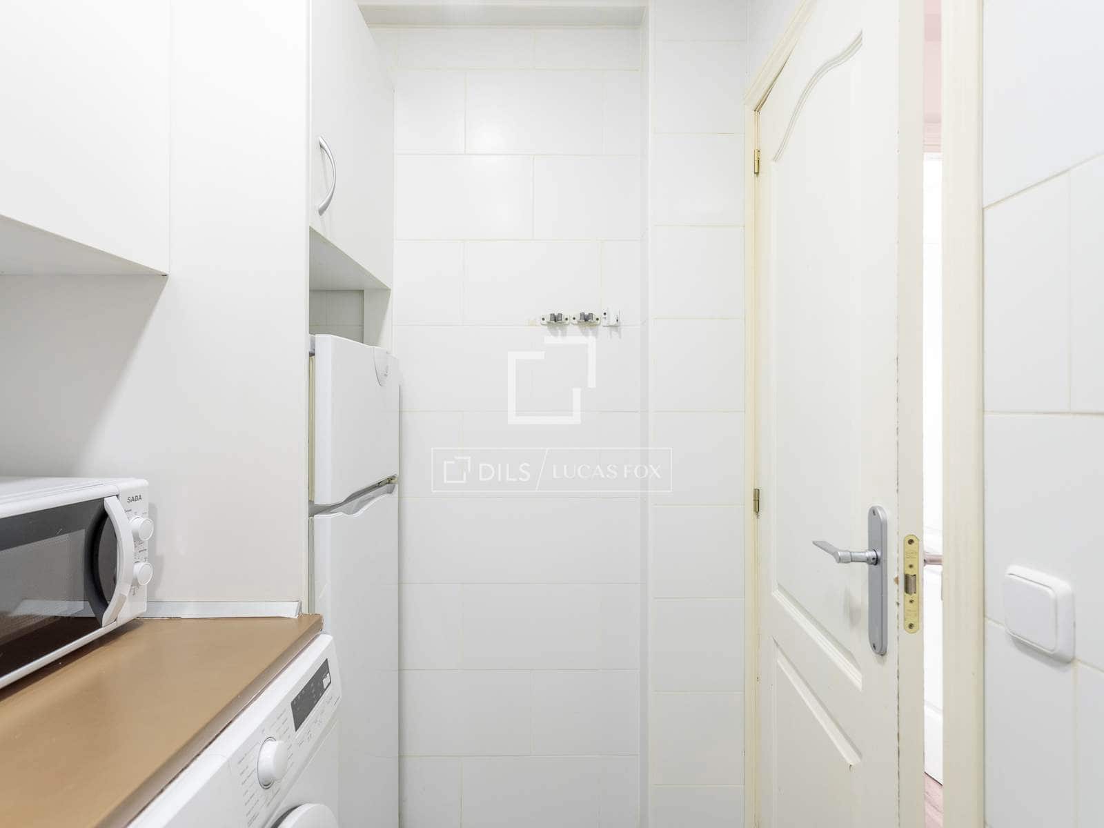 2 soveværelse Lejlighed til leje i Madrid by - € 1.500 (Ref: 9789396)