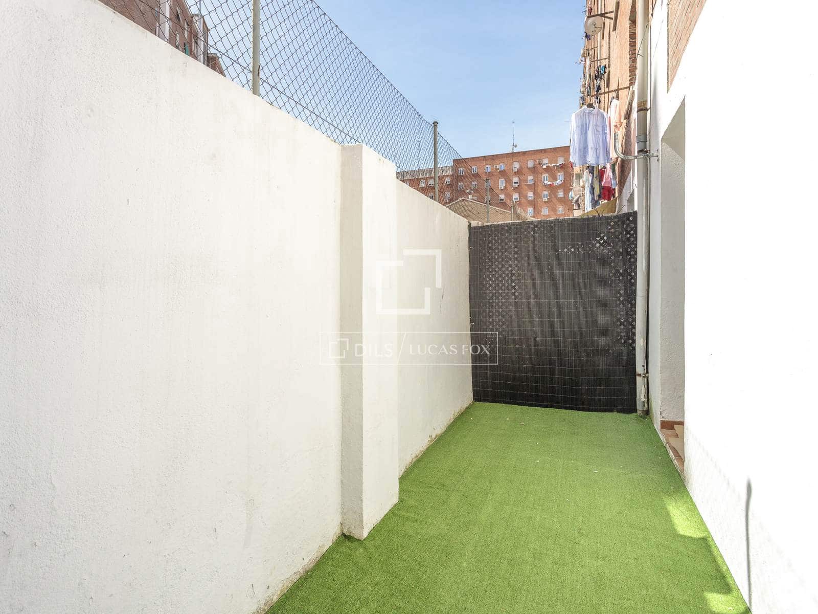 2 soveværelse Lejlighed til leje i Madrid by - € 1.500 (Ref: 9789396)