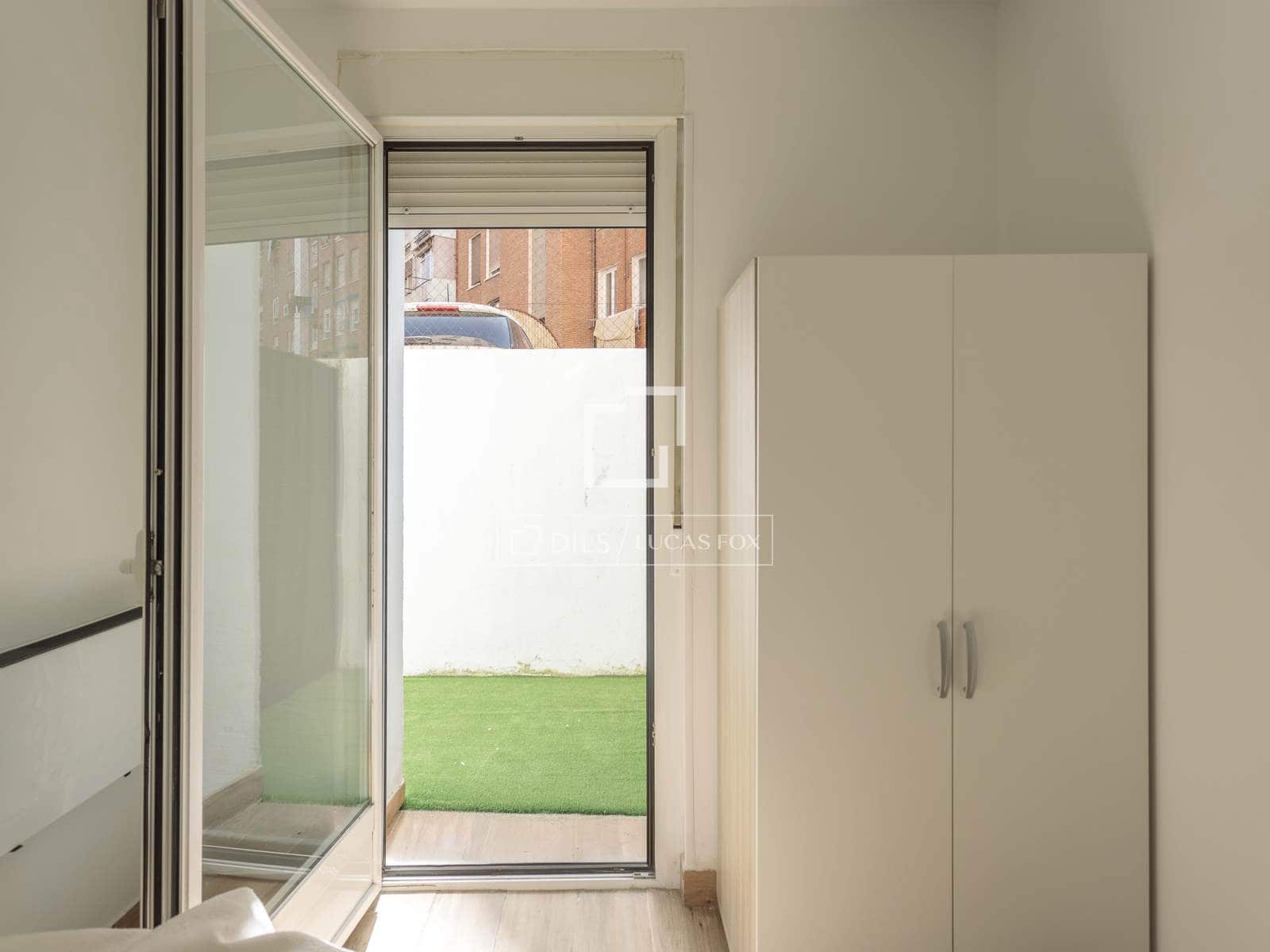 2 soveværelse Lejlighed til leje i Madrid by - € 1.500 (Ref: 9789396)