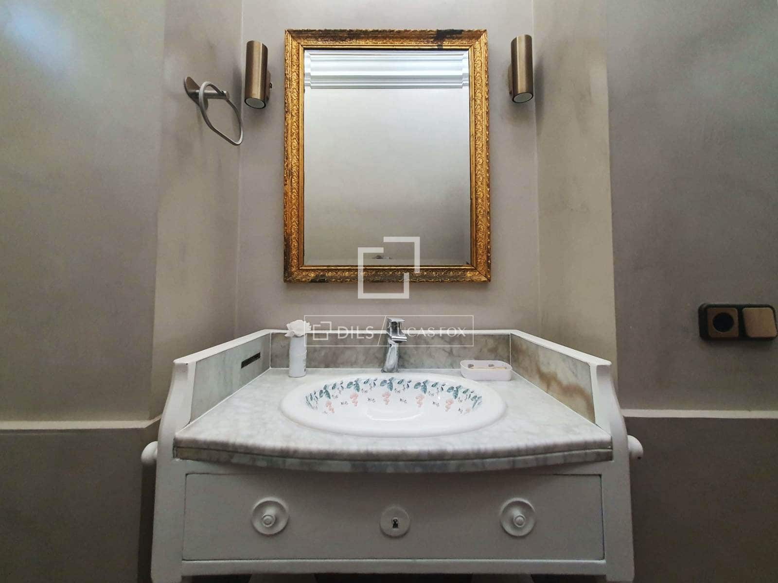 3 sovrum Villa att hyra i Malaga stad med garage - 3 000 € (Ref: 9789397)