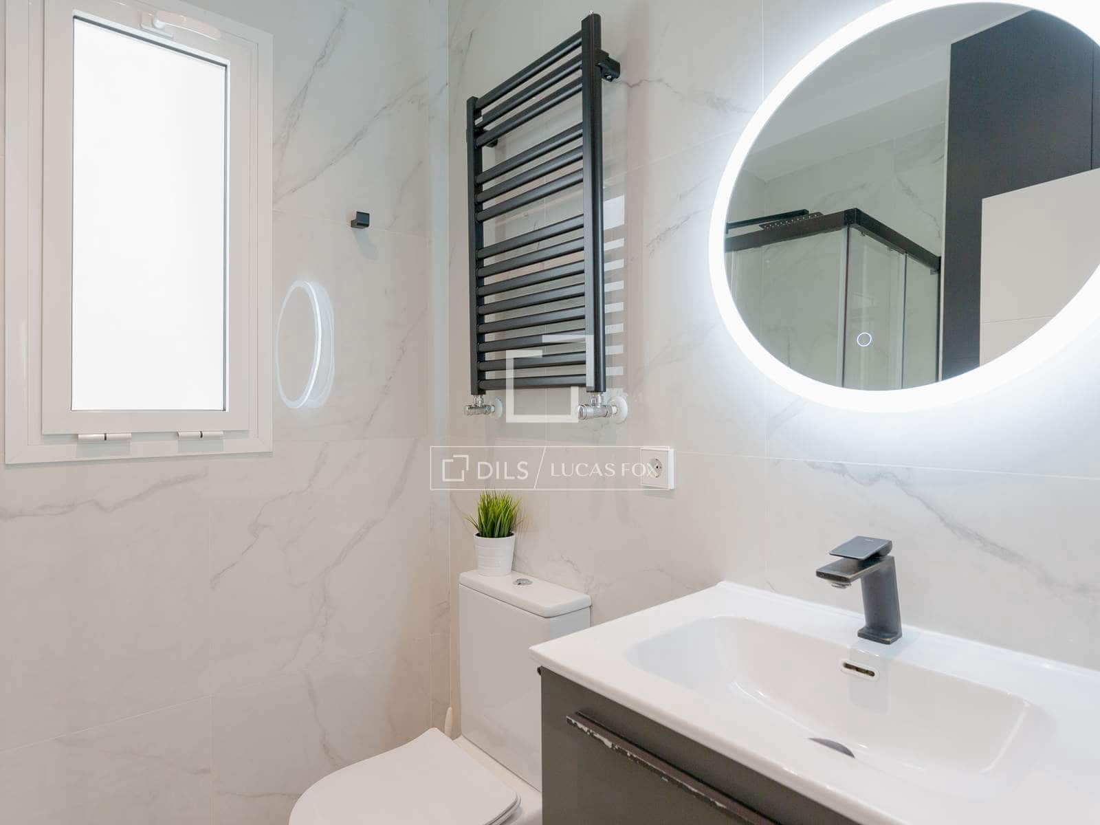 3 Zimmer Apartment zu vermieten in Valencia Stadt - 2.000 € (Ref: 9789398)