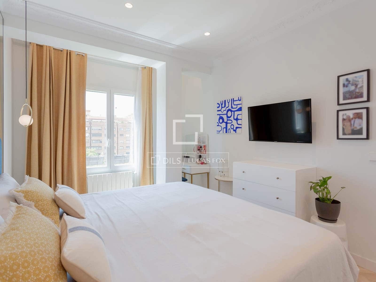 3 Zimmer Apartment zu vermieten in Valencia Stadt - 2.000 € (Ref: 9789398)