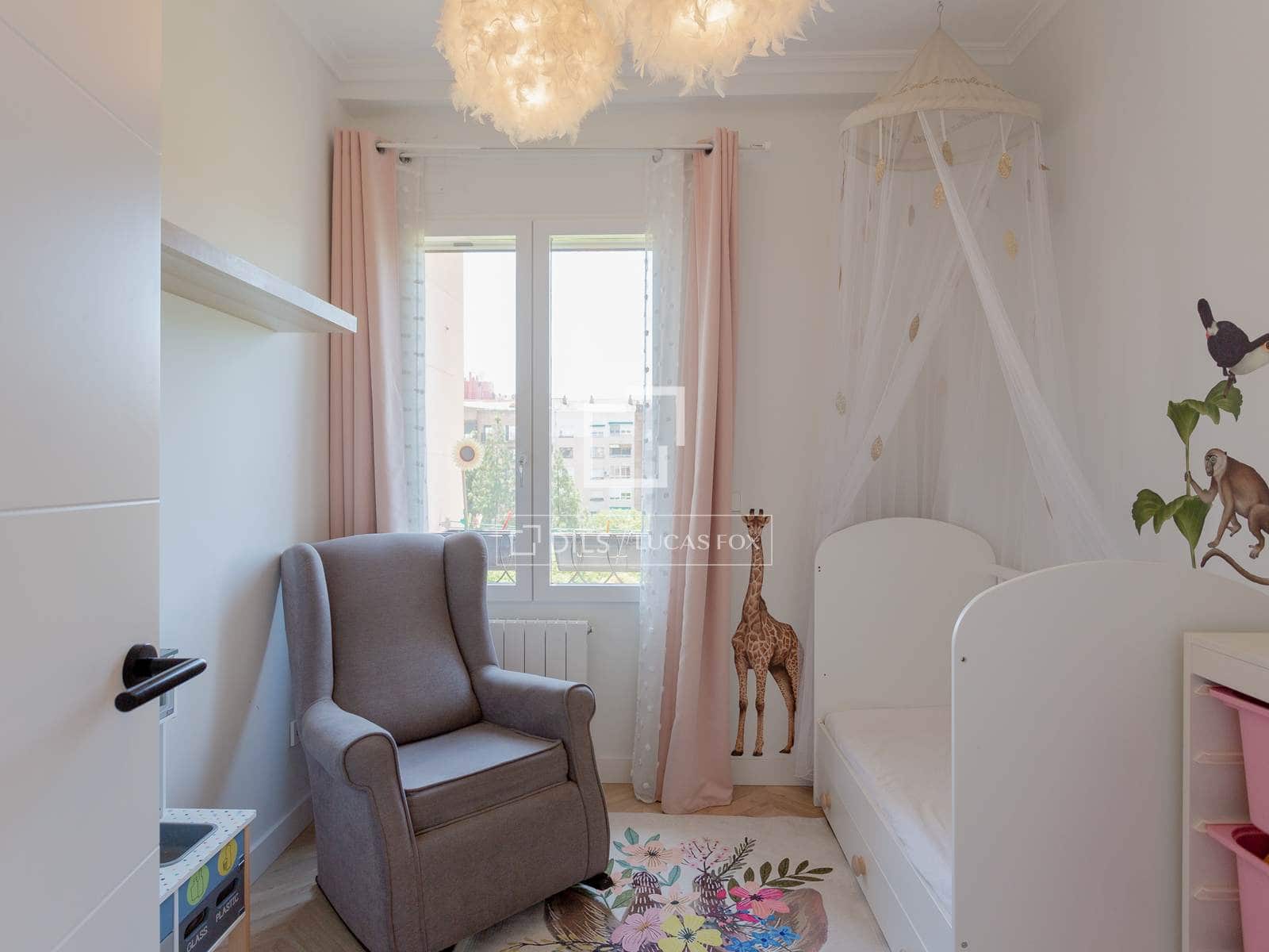 3 Zimmer Apartment zu vermieten in Valencia Stadt - 2.000 € (Ref: 9789398)