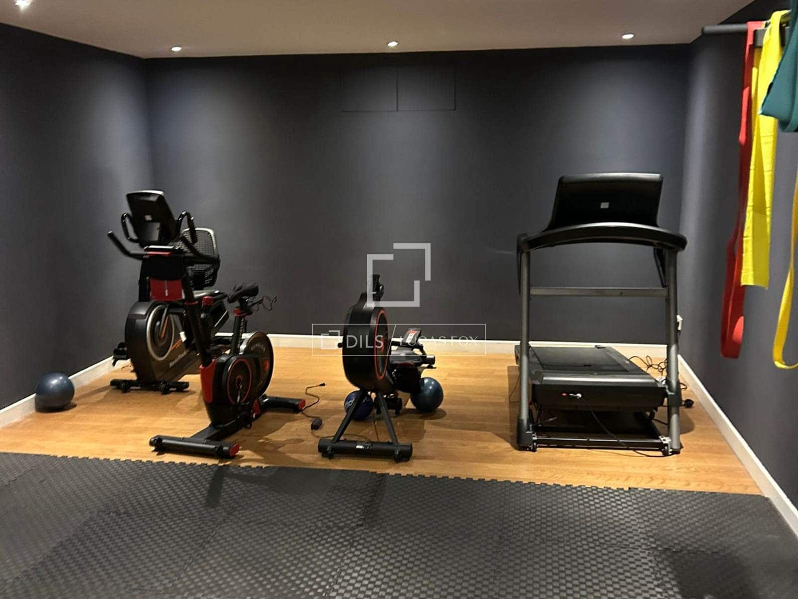 5 sovrum Villa till salu i Madrid stad med pool - 4 500 000 € (Ref: 9789400)