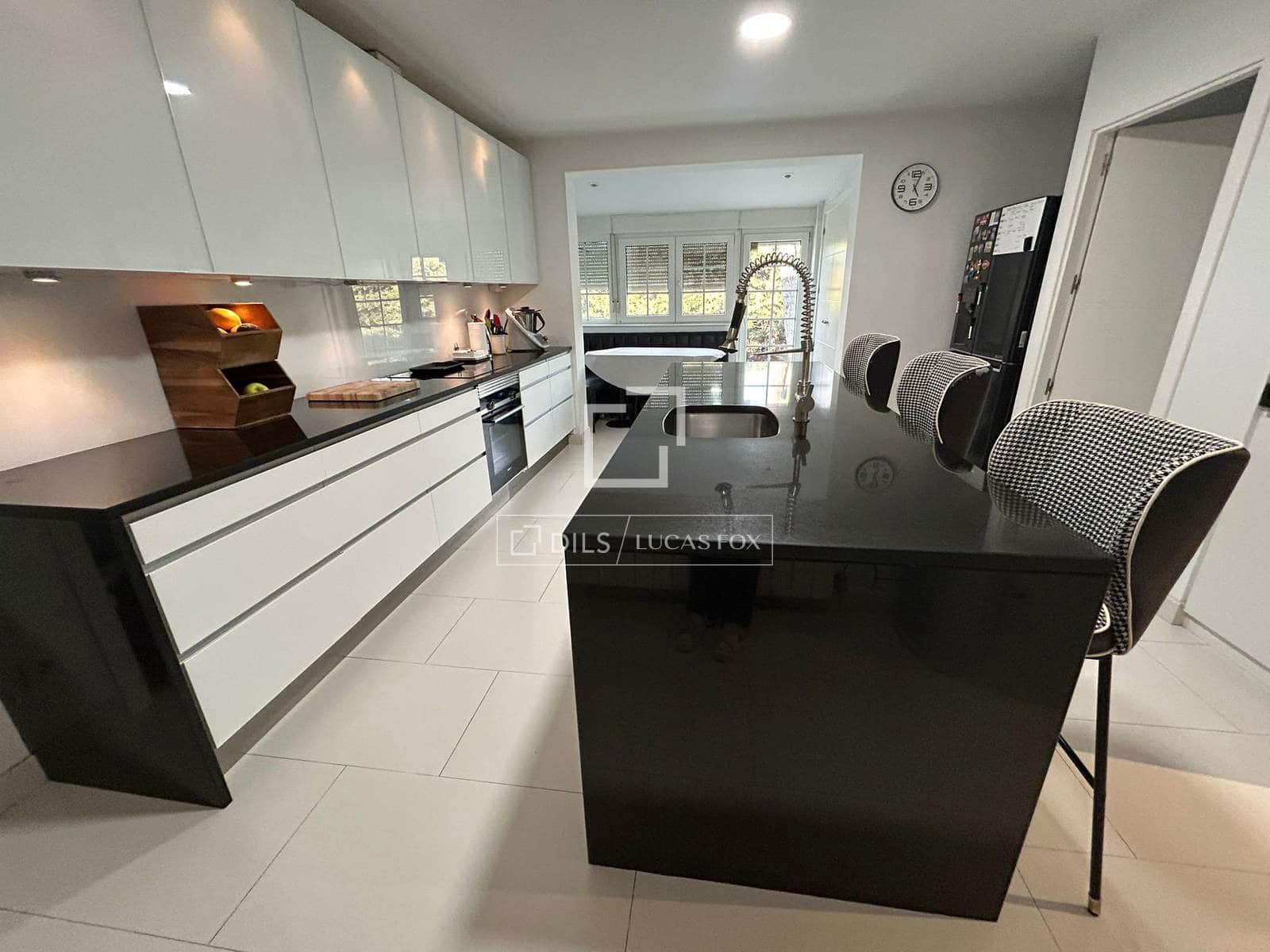 5 sovrum Villa till salu i Madrid stad med pool - 4 500 000 € (Ref: 9789400)