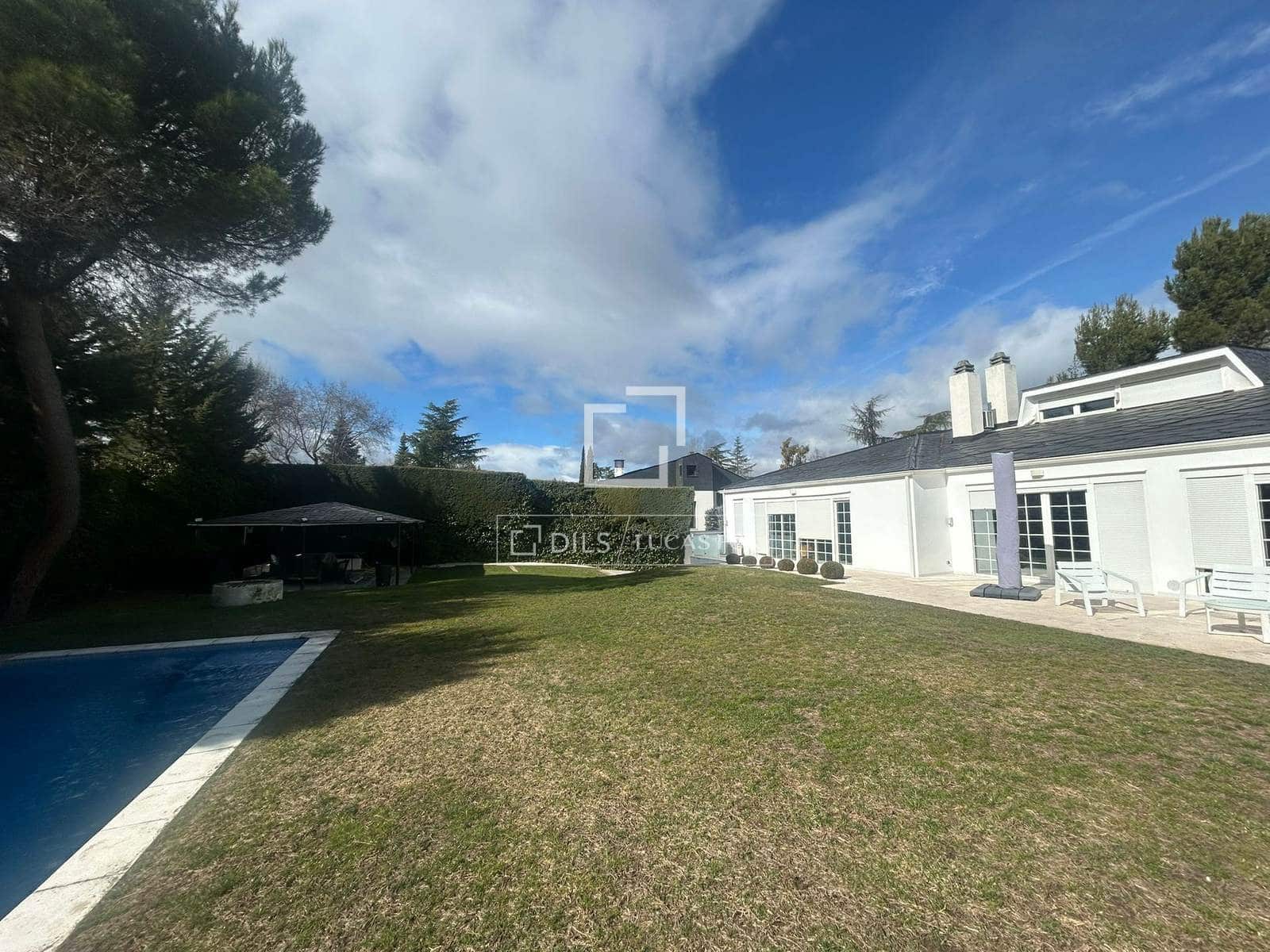 5 sovrum Villa till salu i Madrid stad med pool - 4 500 000 € (Ref: 9789400)