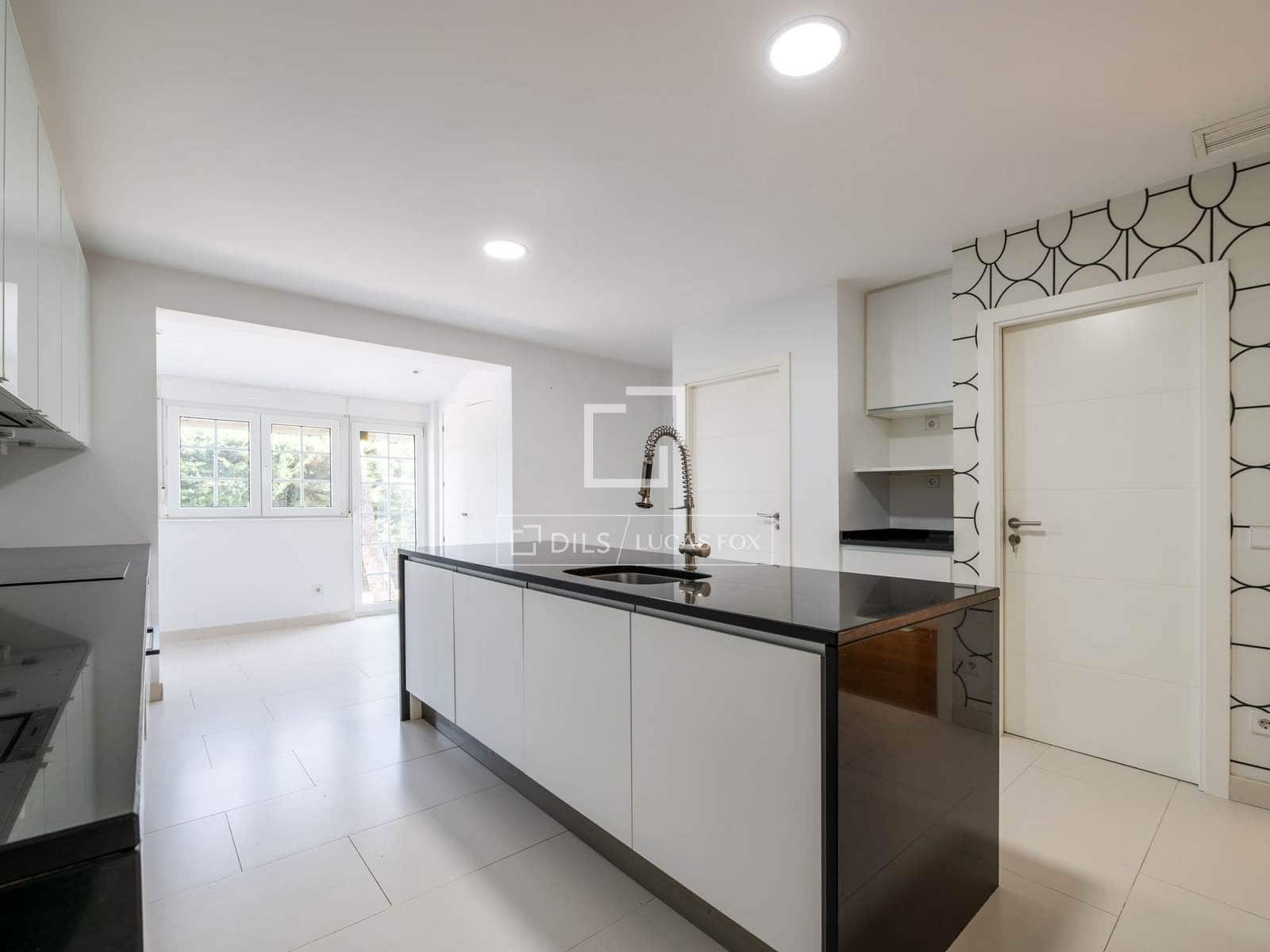 5 soveværelse Villa til salg i Madrid by med swimmingpool - € 4.100.000 (Ref: 9789400)