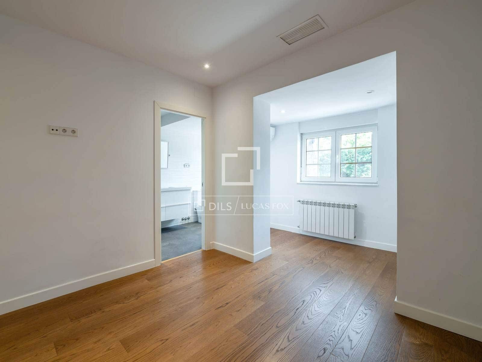 5 soveværelse Villa til salg i Madrid by med swimmingpool - € 4.100.000 (Ref: 9789400)