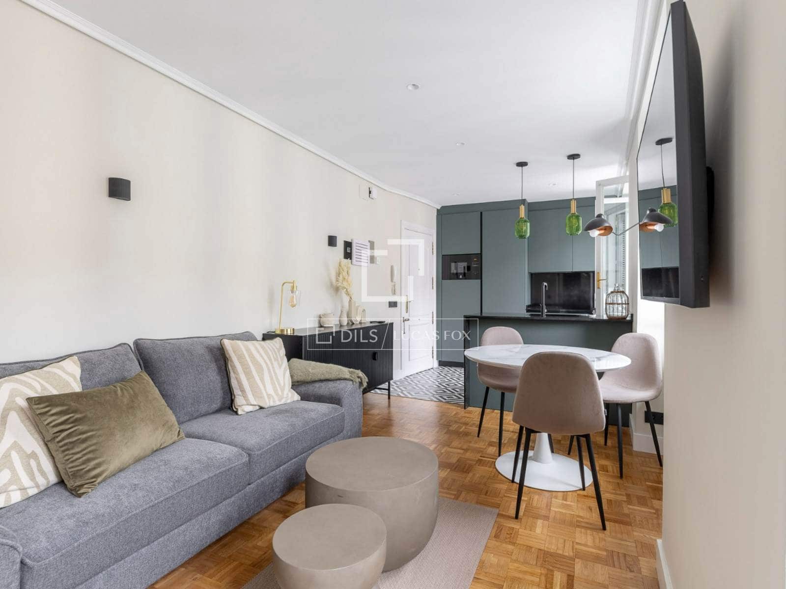 1 soveværelse Lejlighed til leje i Madrid by - € 1.950 (Ref: 9789555)