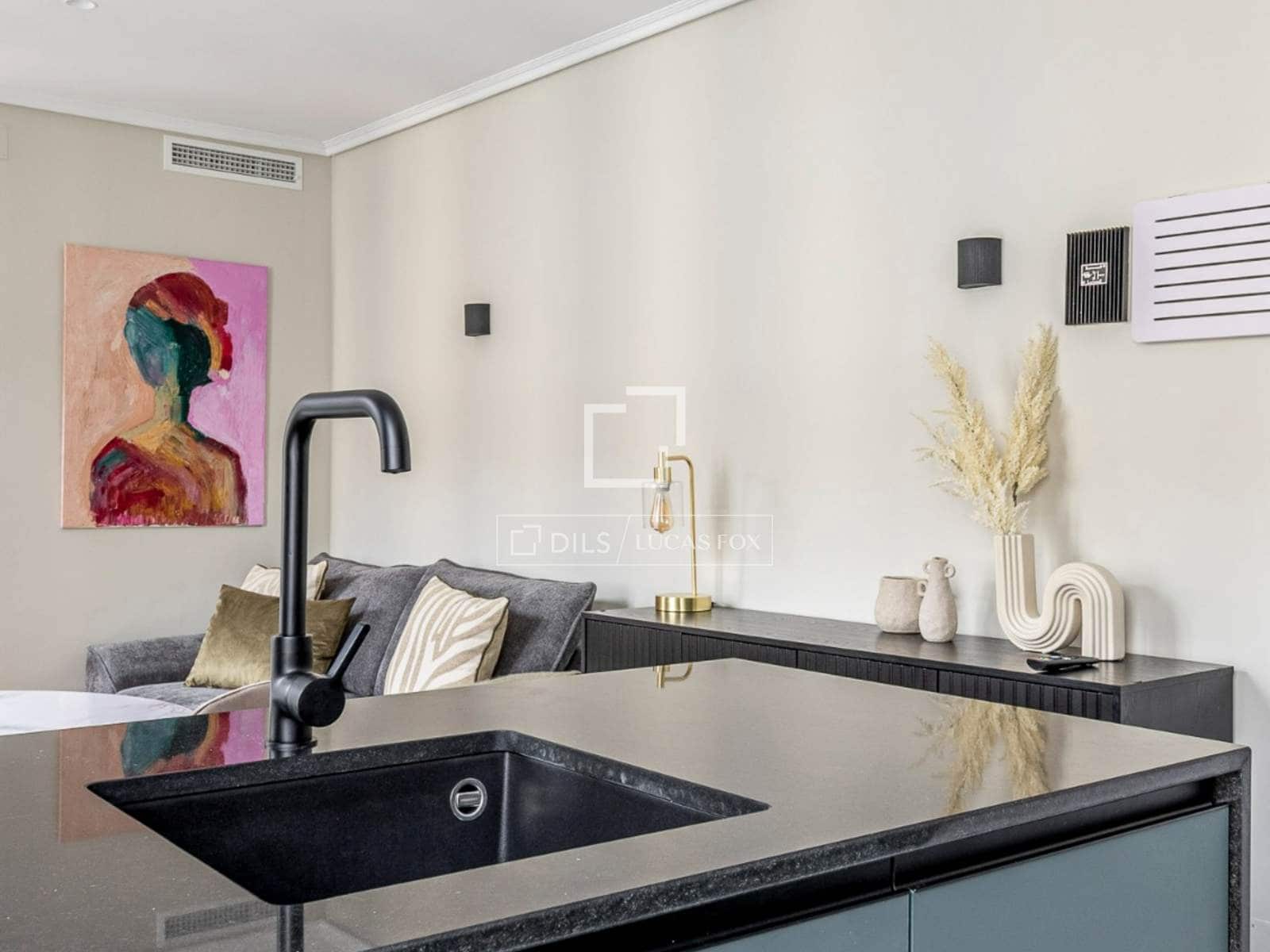 1 soveværelse Lejlighed til leje i Madrid by - € 1.950 (Ref: 9789555)