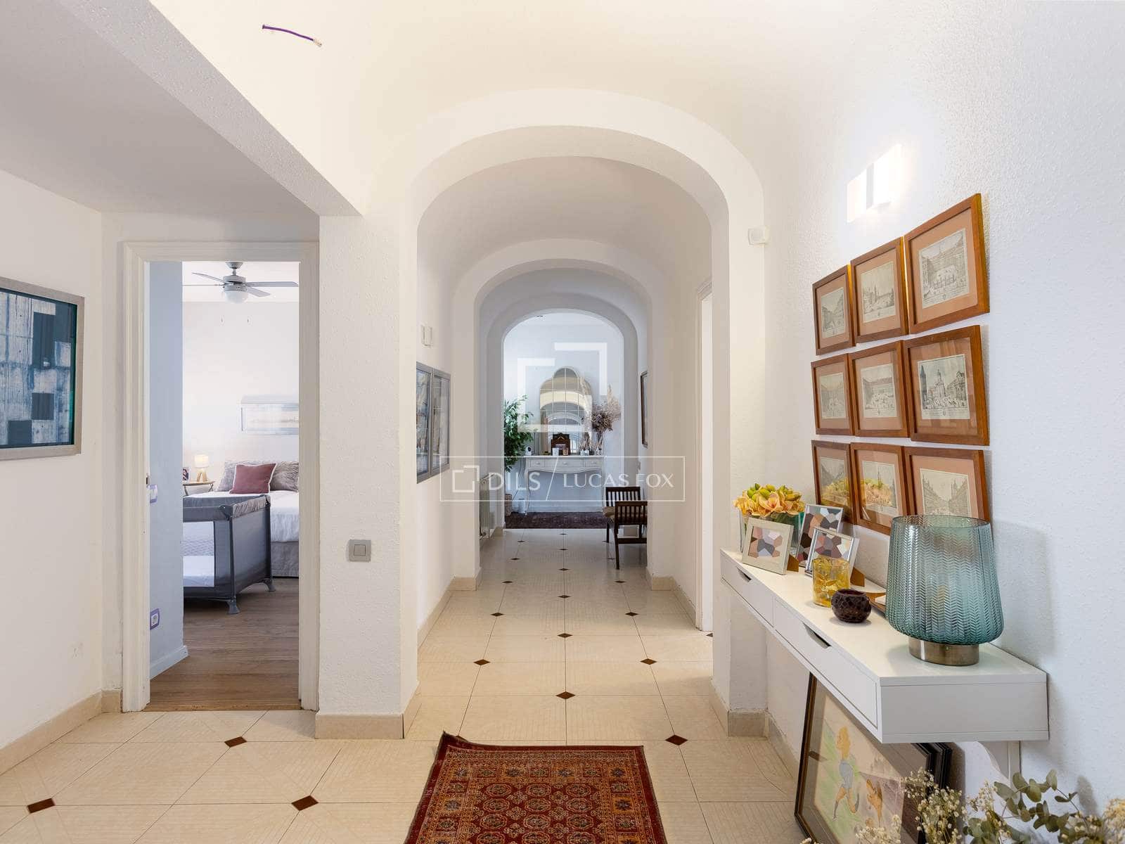 6 sovrum Villa till salu i Cabrils med pool garage - 1 590 000 € (Ref: 9789556)