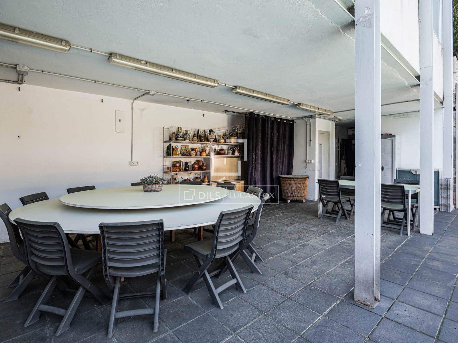 Chalet de 8 habitaciones en Sant Cugat del Vallès en venta con piscina - 1.035.000 € (Ref: 9789557)