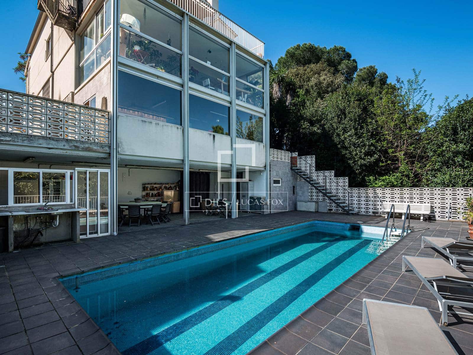 Chalet de 8 habitaciones en Sant Cugat del Vallès en venta con piscina - 1.035.000 € (Ref: 9789557)