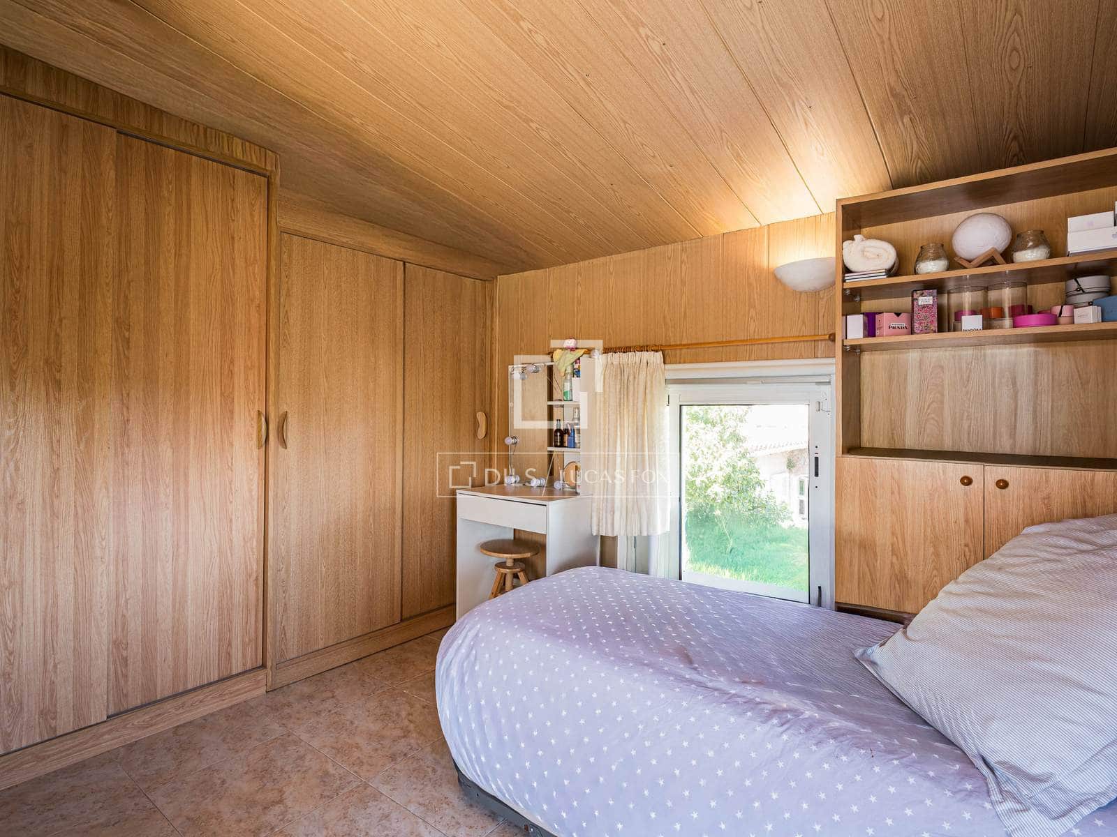 Chalet de 8 habitaciones en Sant Cugat del Vallès en venta con piscina - 1.035.000 € (Ref: 9789557)