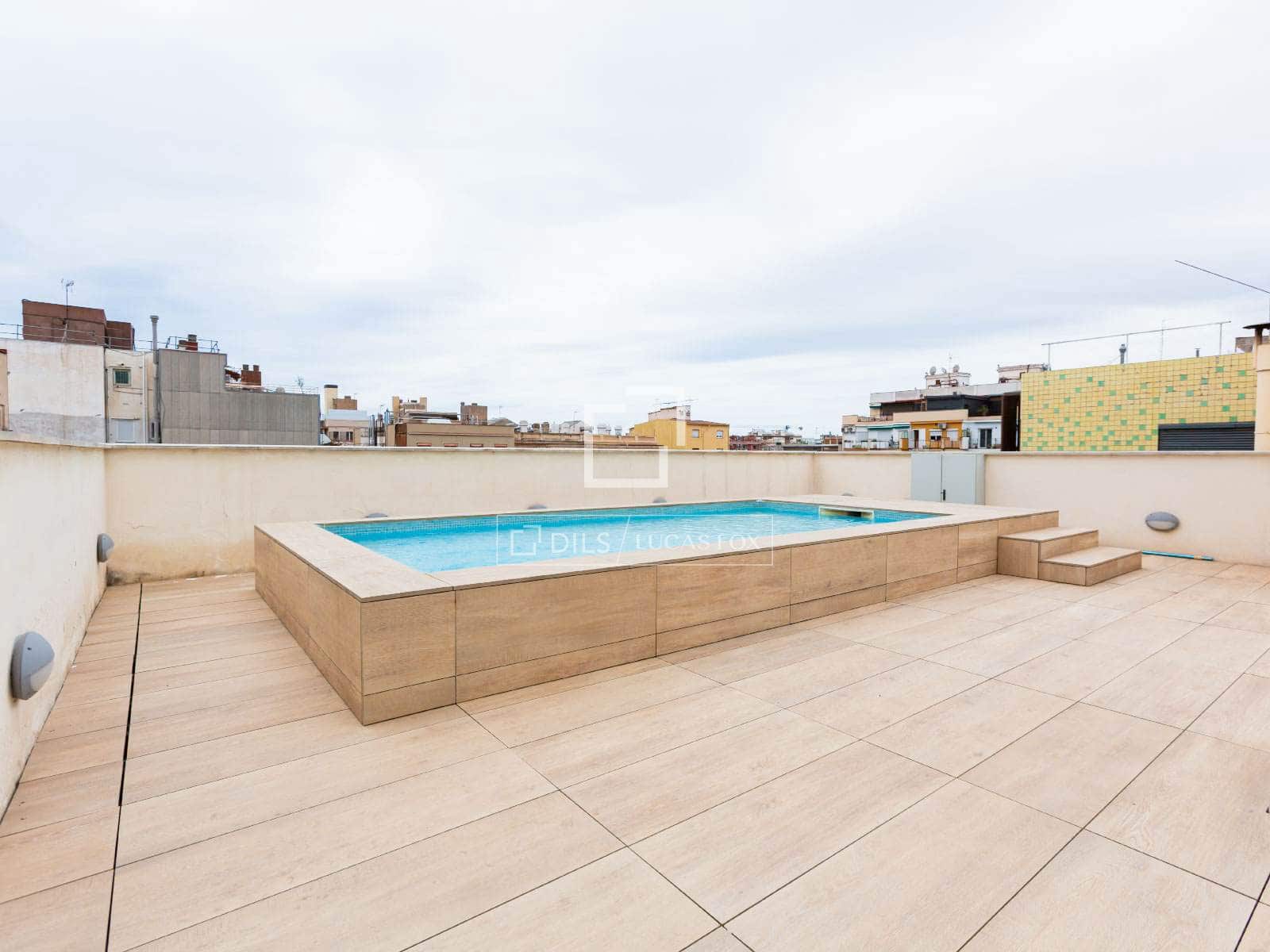 Appartement de 2 chambres à louer à Barcelone ville avec piscine garage - 3 200 € (Ref: 9793115)