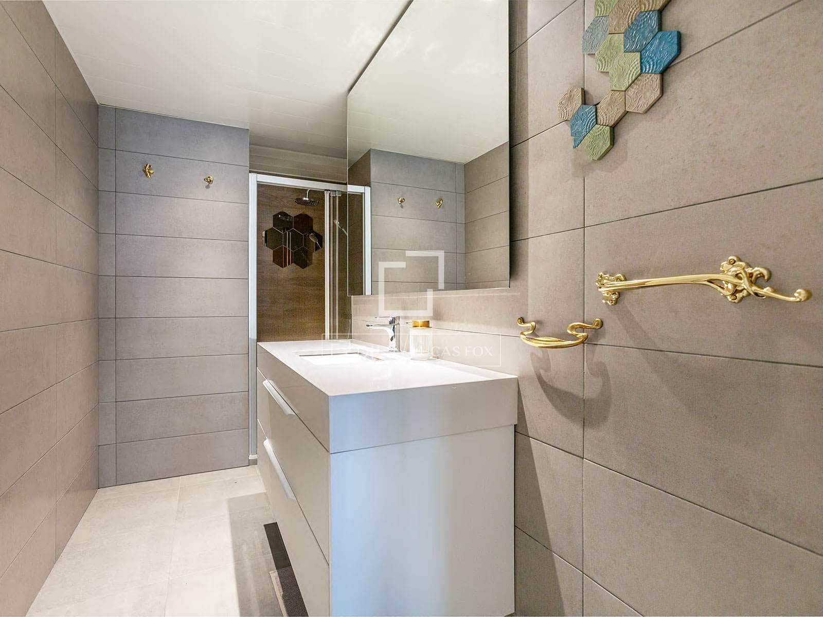 Appartement de 2 chambres à louer à Barcelone ville avec piscine garage - 3 200 € (Ref: 9793115)