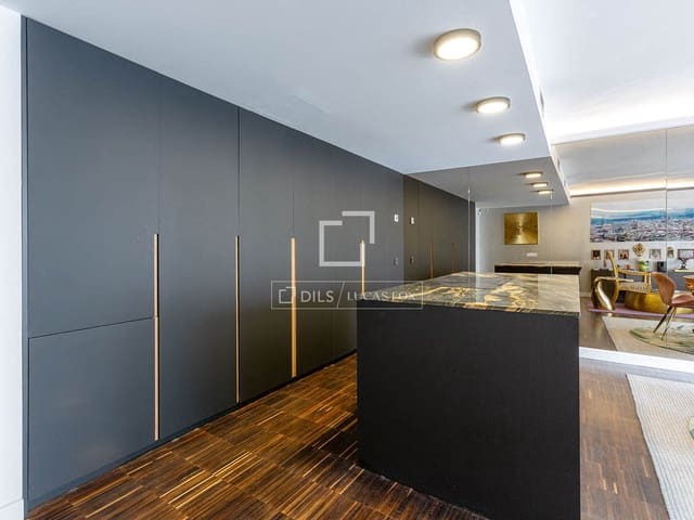 Appartement de 2 chambres à louer à Barcelone ville avec piscine garage - 3 200 € (Ref: 9793115)