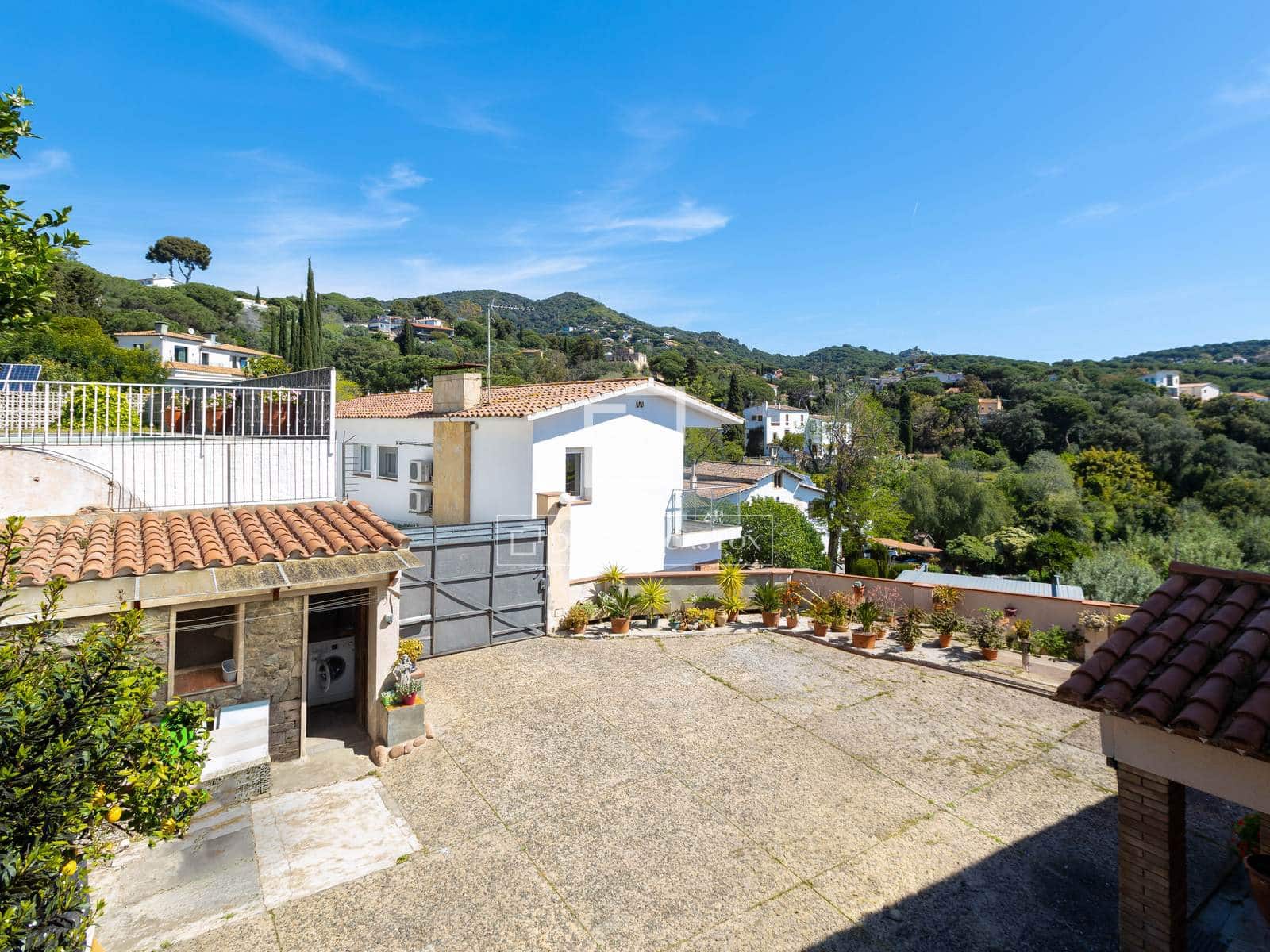 7 sypialnia Willa na sprzedaż w Cabrils z basenem garażem - 660 000 € (Ref: 9793117)