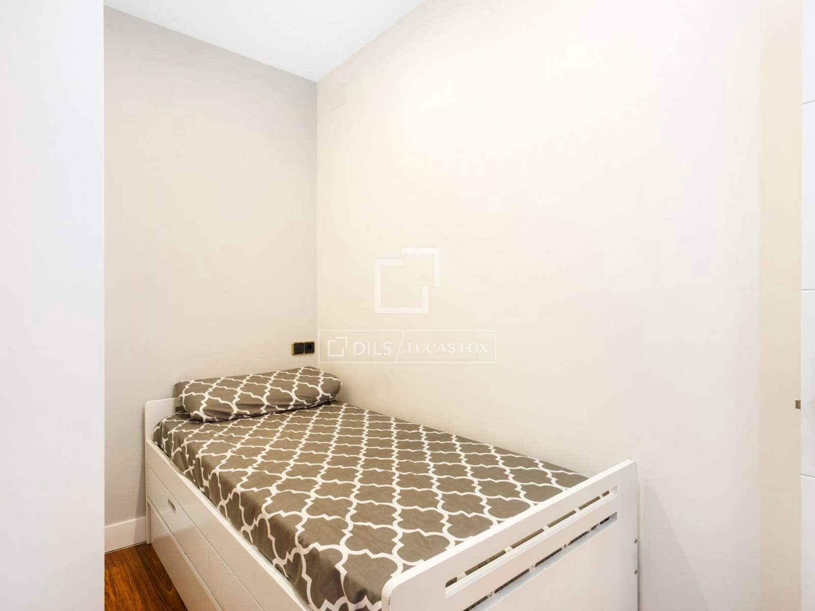 3 makuuhuone Huoneisto vuokrattavana paikassa Madrid kaupunki - 3 200 € (Ref: 9793296)