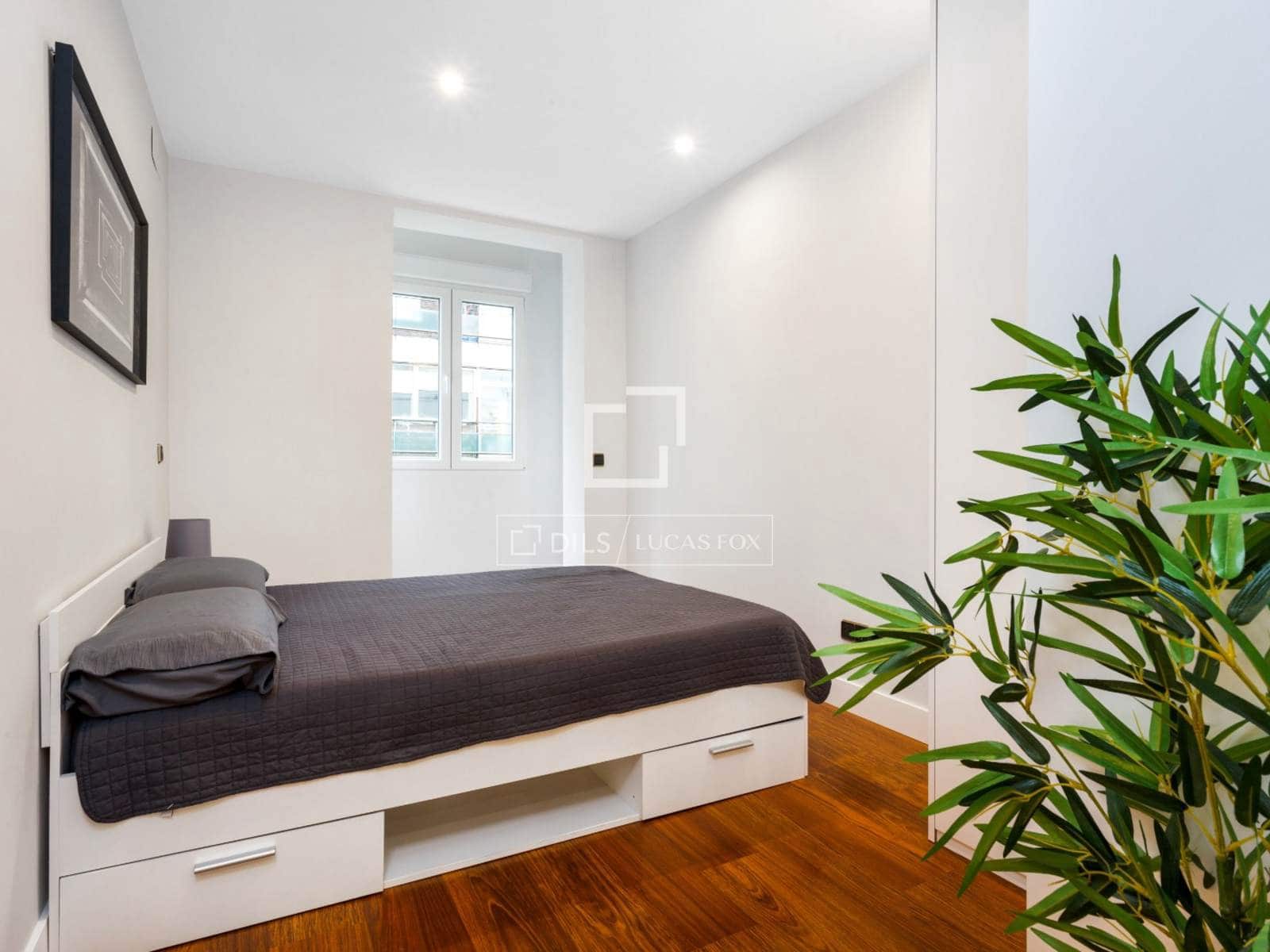 3 makuuhuone Huoneisto vuokrattavana paikassa Madrid kaupunki - 3 200 € (Ref: 9793296)