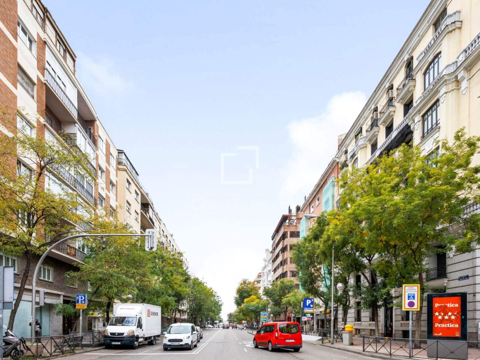 3 makuuhuone Huoneisto vuokrattavana paikassa Madrid kaupunki - 3 200 € (Ref: 9793296)