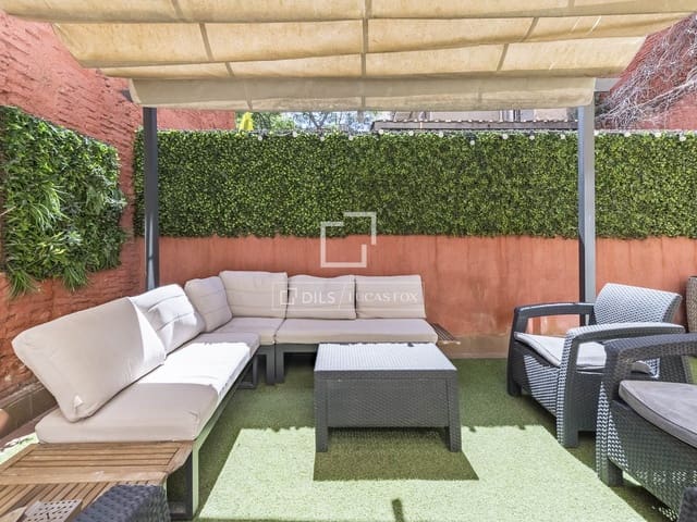 2 soveværelse Lejlighed til salg i Barcelona by - € 630.000 (Ref: 9793297)