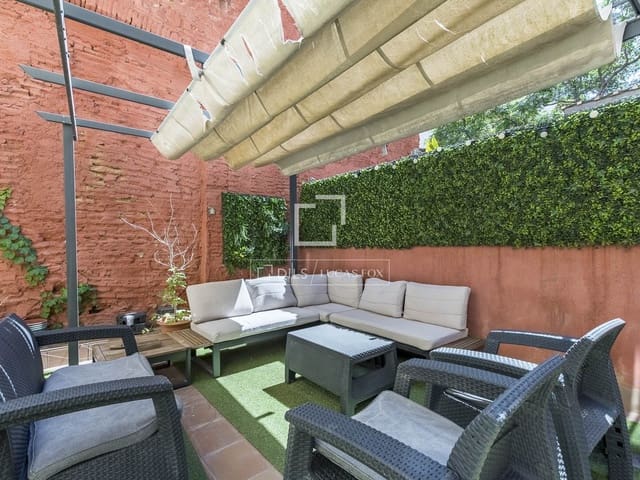 2 soveværelse Lejlighed til salg i Barcelona by - € 630.000 (Ref: 9793297)