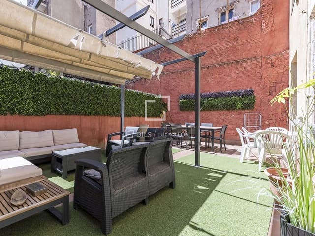 2 soveværelse Lejlighed til salg i Barcelona by - € 630.000 (Ref: 9793297)
