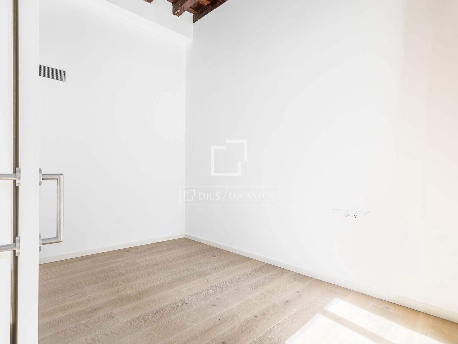 2 quarto Apartamento para venda em Barcelona cidade - 595 000 € (Ref: 9793297)