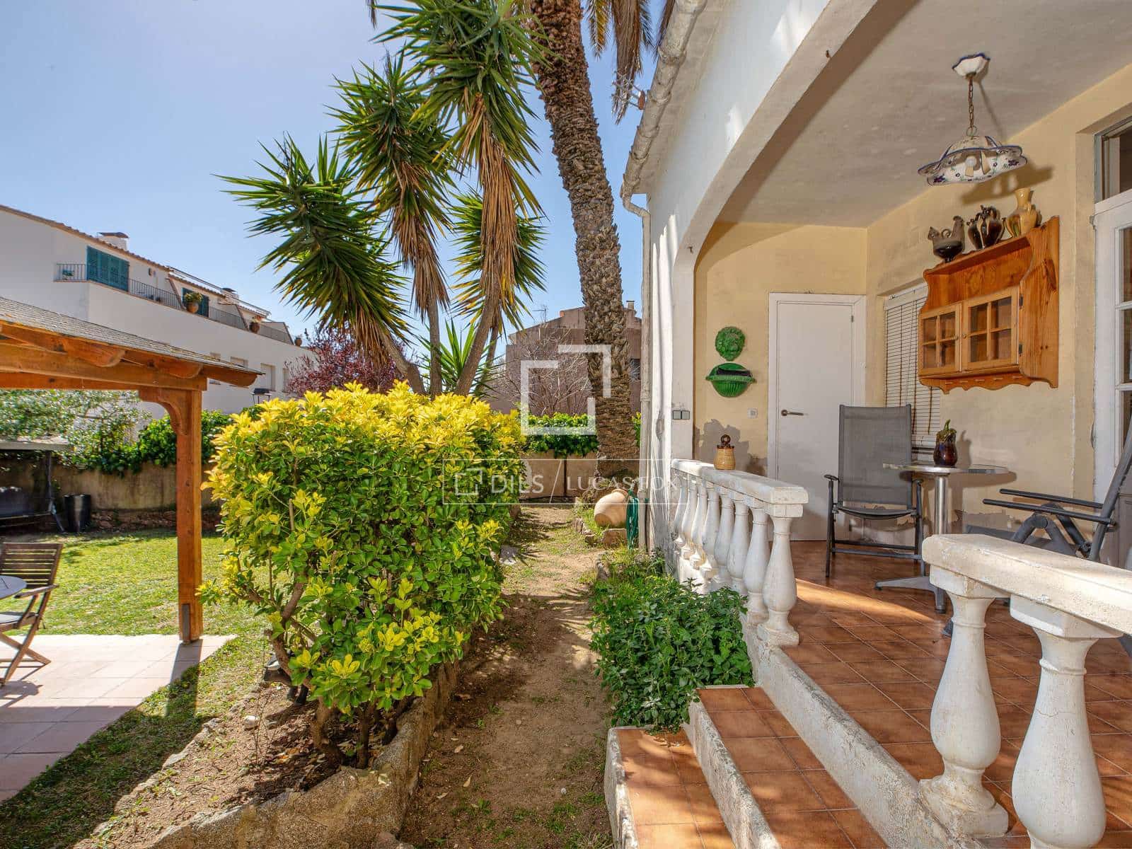 3 soverom Villa til salgs i Calella med garasje - € 1 100 000 (Ref: 9793298)