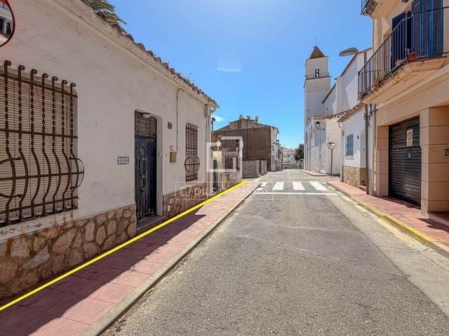 3 sovrum Villa till salu i Calella med garage - 1 100 000 € (Ref: 9793298)