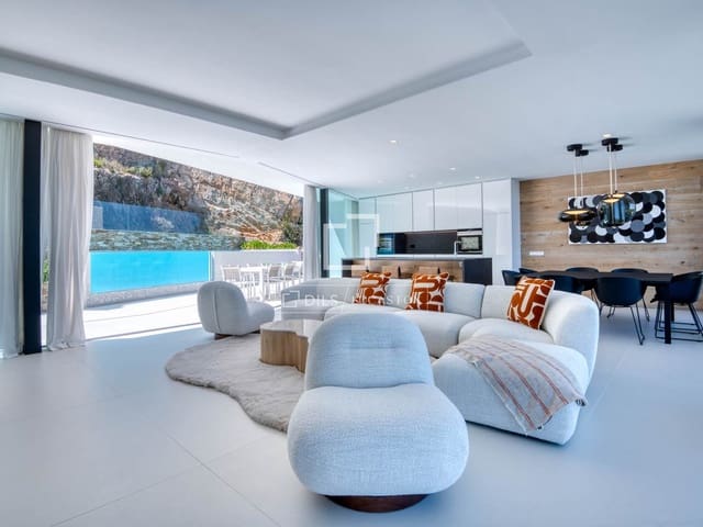 5 camera da letto Villa in vendita in Castell-Platja d'Aro con piscina garage - 1.950.000 € (Rif: 9793300)