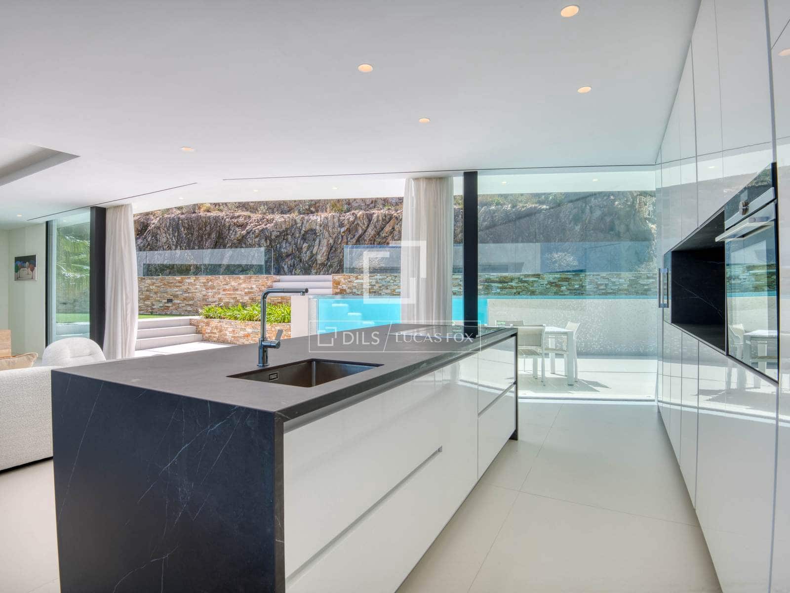 5 camera da letto Villa in vendita in Castell-Platja d'Aro con piscina garage - 1.950.000 € (Rif: 9793300)