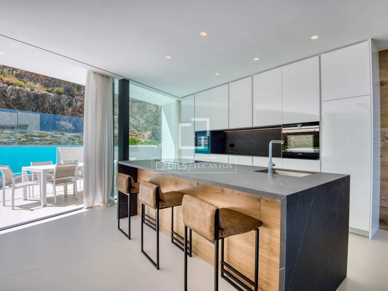 5 camera da letto Villa in vendita in Castell-Platja d'Aro con piscina garage - 1.950.000 € (Rif: 9793300)