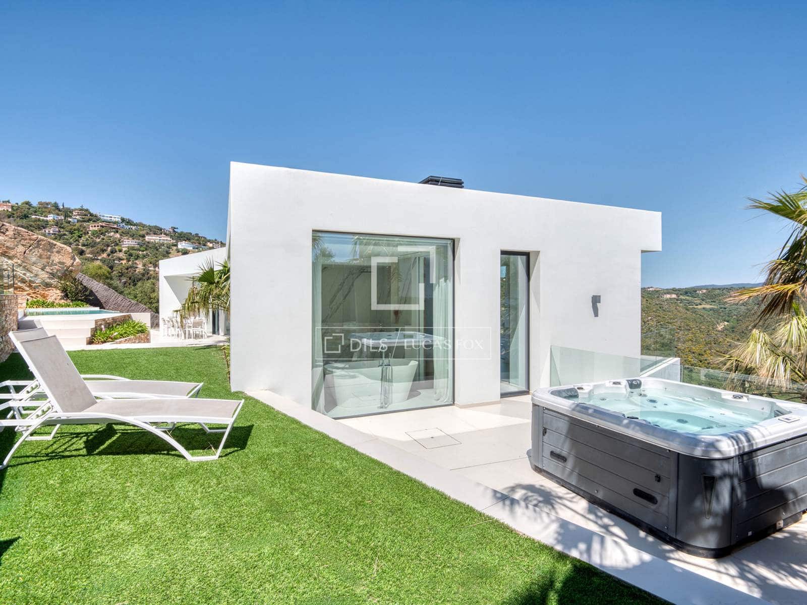 5 camera da letto Villa in vendita in Castell-Platja d'Aro con piscina garage - 1.950.000 € (Rif: 9793300)