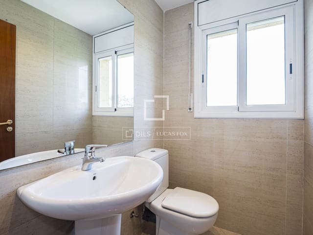 6 chambre Villa/Maison à vendre à Sant Cugat del Vallès avec piscine garage - 987 000 € (Ref: 9793428)